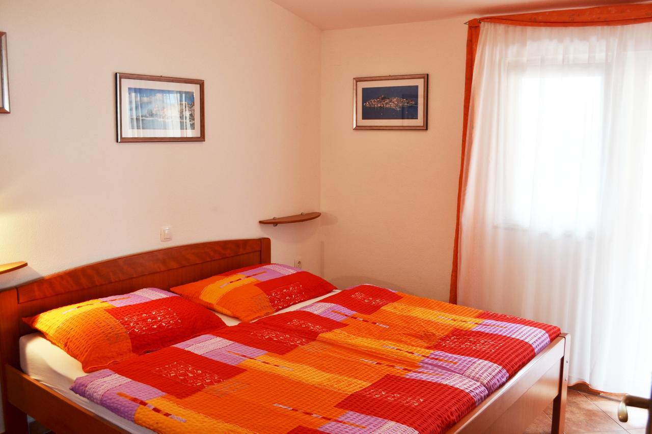 Apartments Milka Vodice Dış mekan fotoğraf