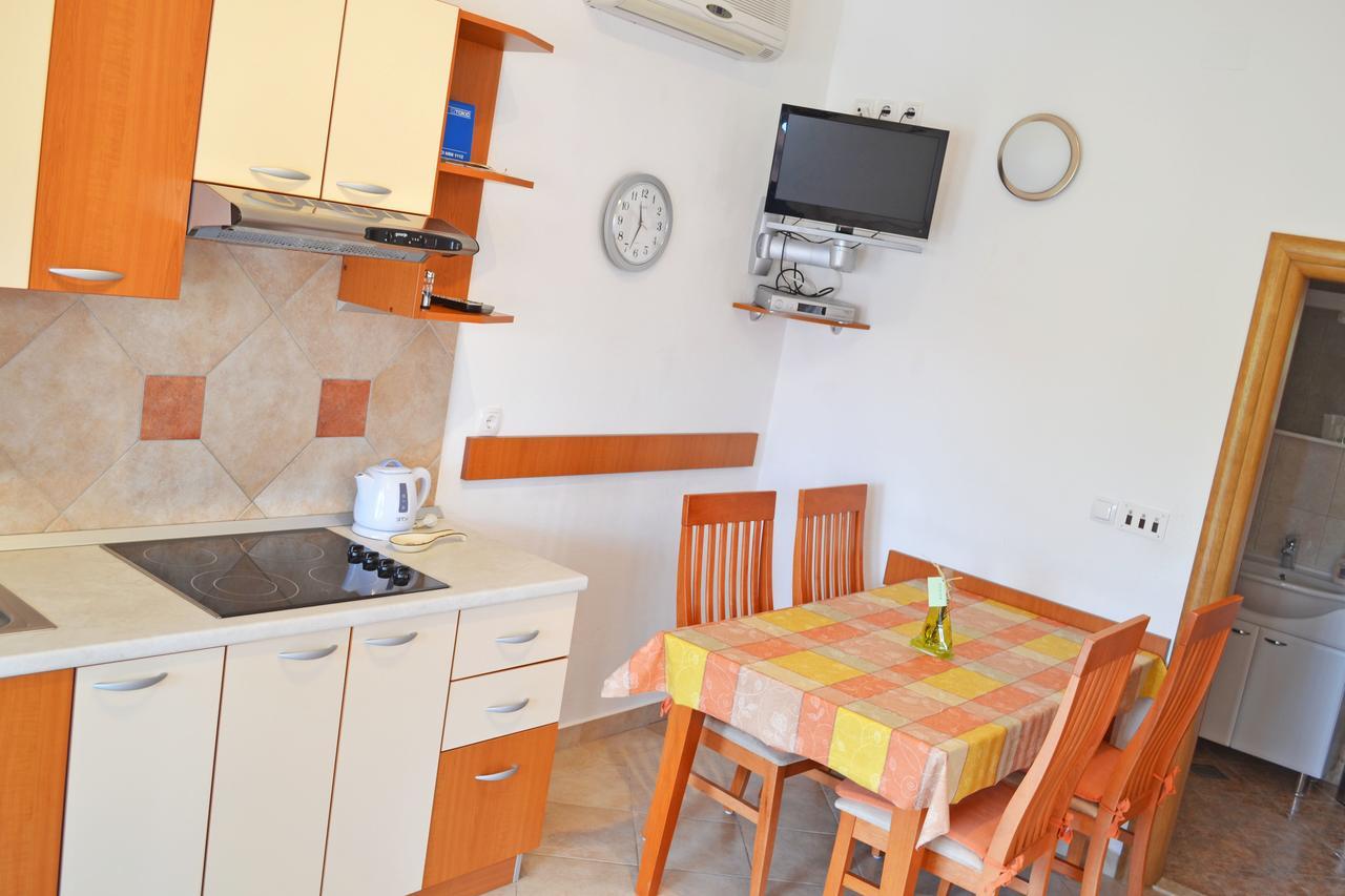 Apartments Milka Vodice Dış mekan fotoğraf