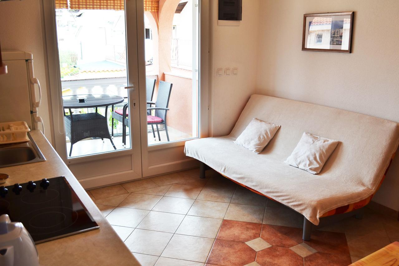 Apartments Milka Vodice Dış mekan fotoğraf