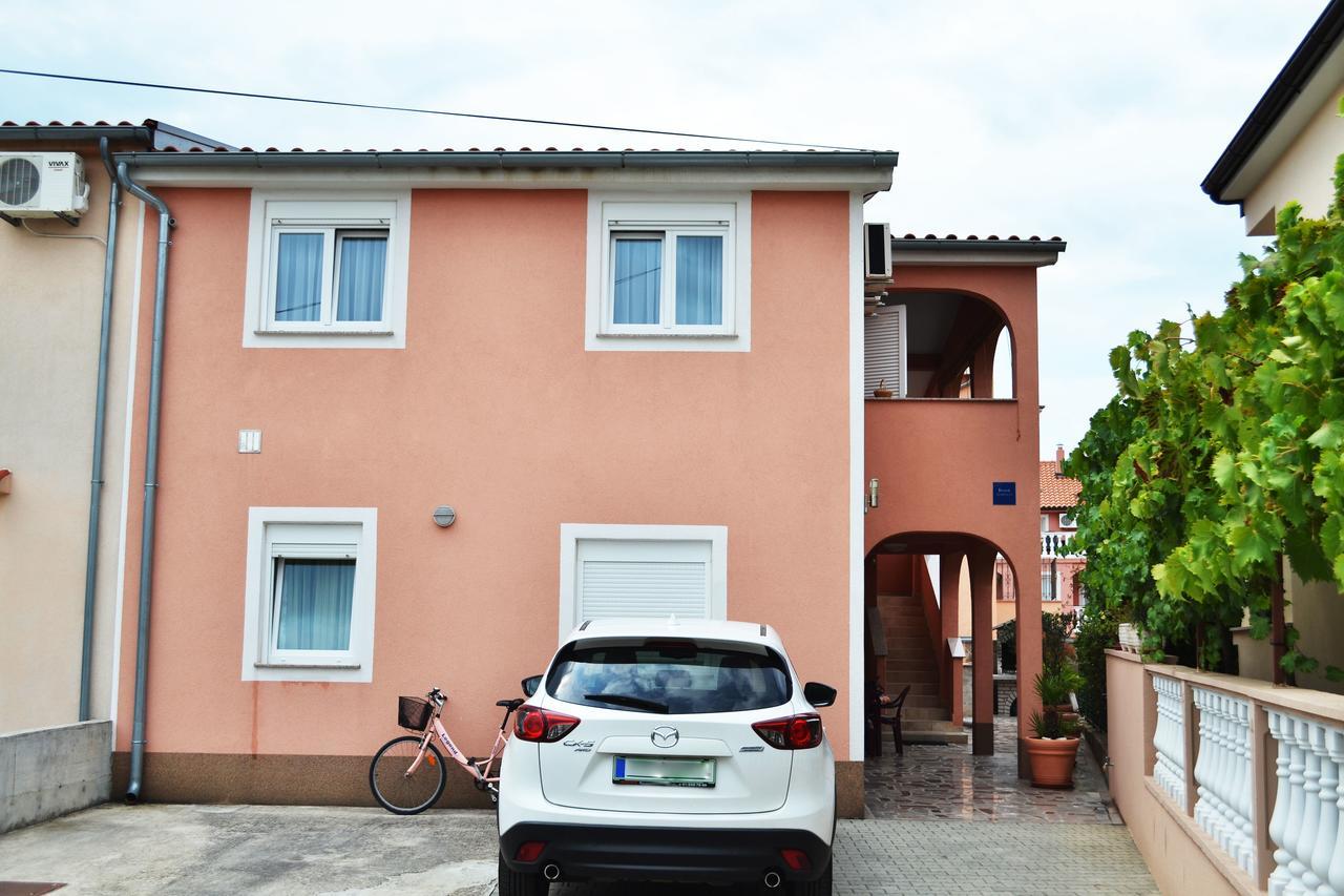 Apartments Milka Vodice Dış mekan fotoğraf