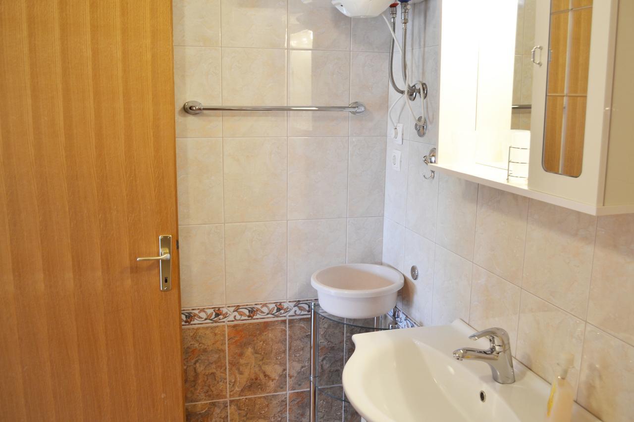 Apartments Milka Vodice Dış mekan fotoğraf